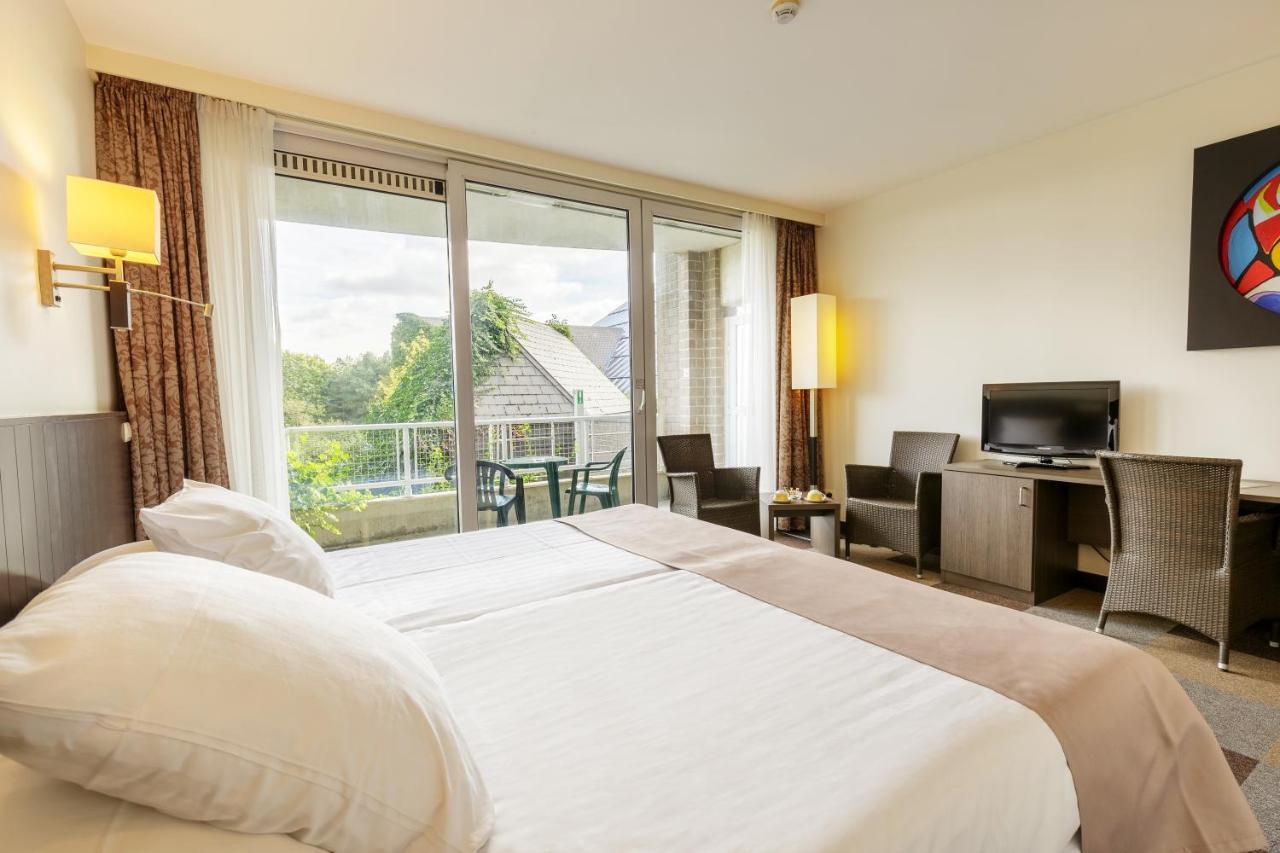 Double Room,753518101:JPEG