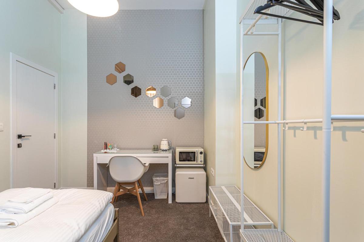 Single Room,1559127334:JPEG