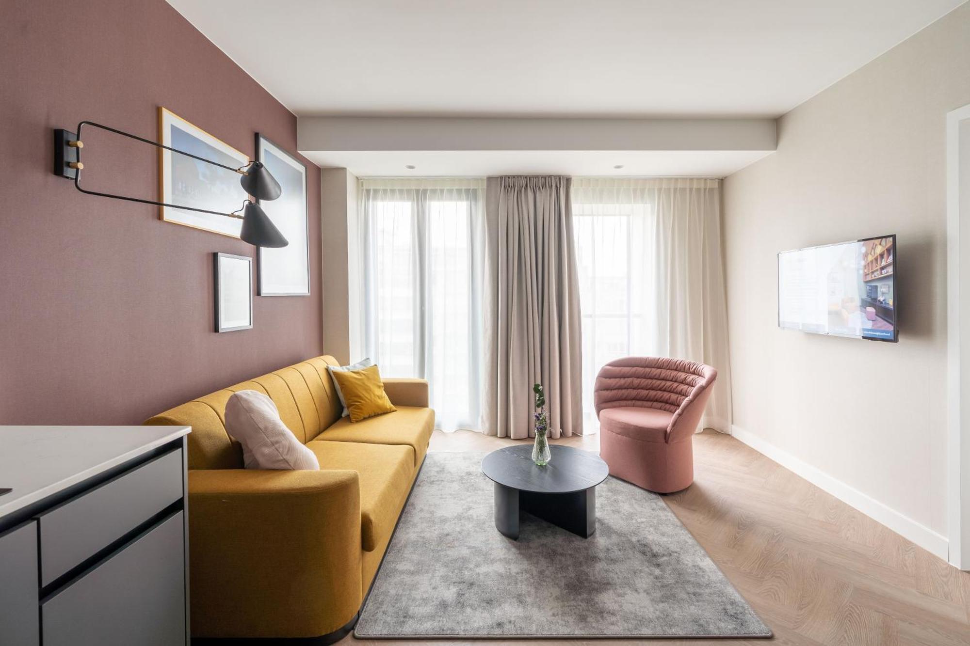 Extragroßes Apartment mit 1 Schlafzimmer und Schlafsofa