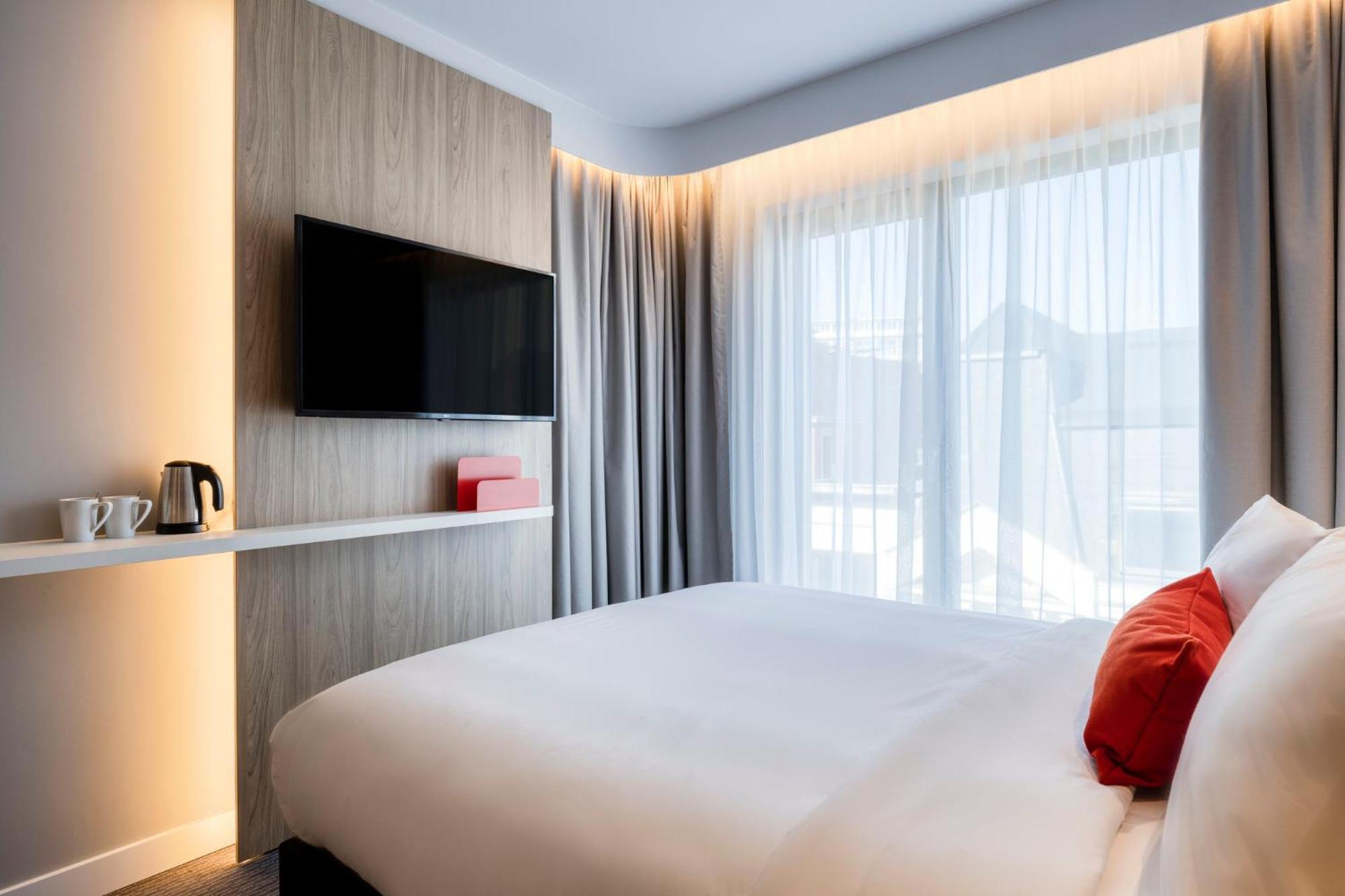 Standaard Kamer met Queensize Bed - Gratis Ontbijt