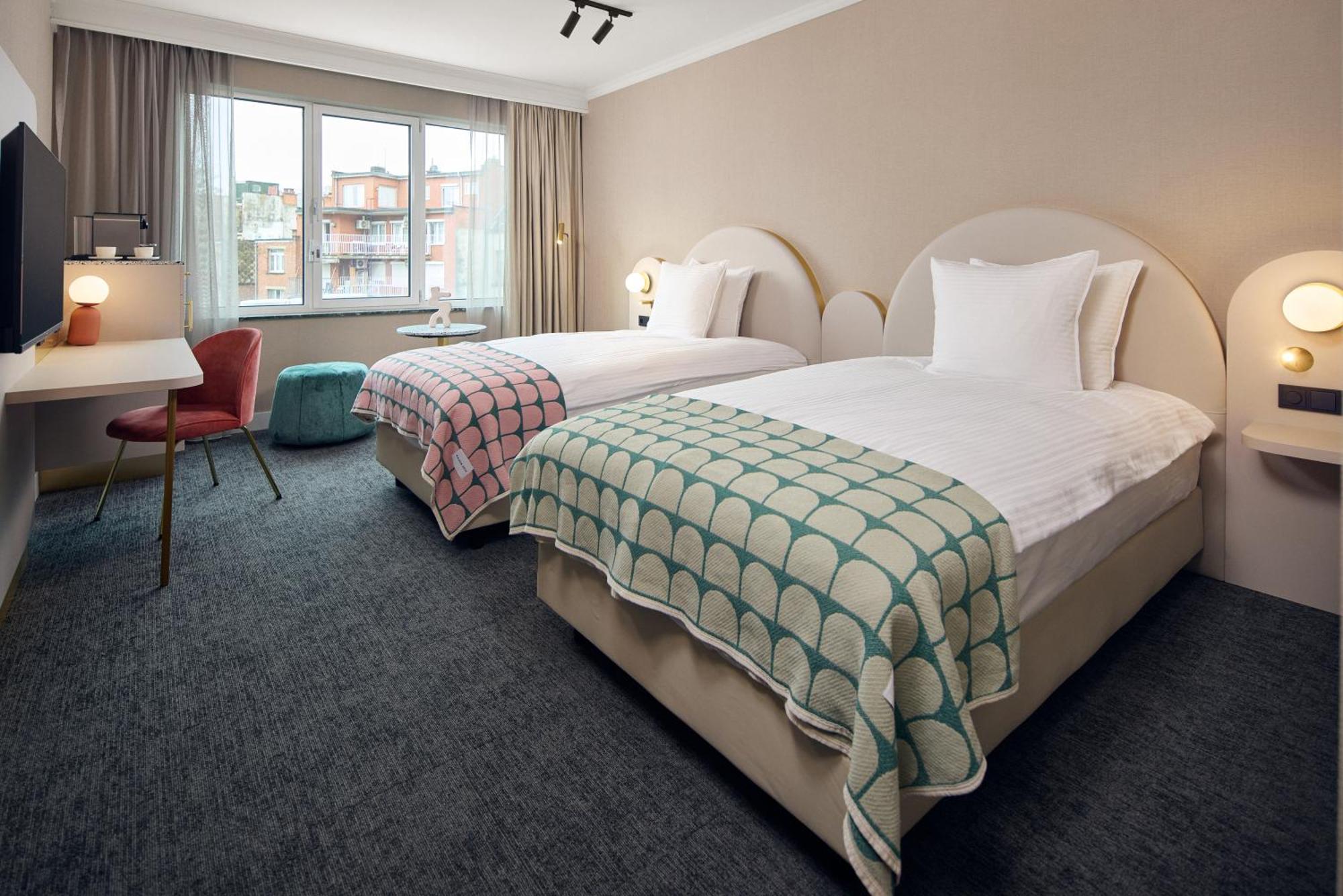 Deluxe Tweepersoonskamer met 2 Aparte Bedden