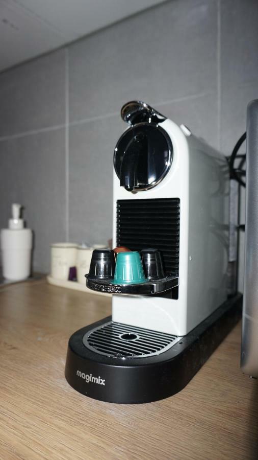 Apartment with Terrace,871533086:JPEG