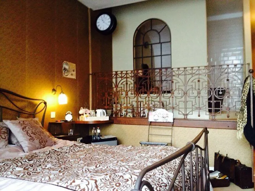 B&B Bon-Bon 'nuit'-1