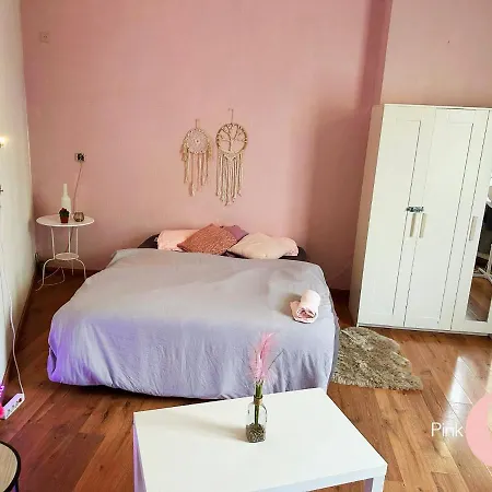 Pink Moon Rooms-3