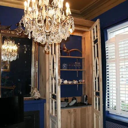 Sint Andries Suites-3