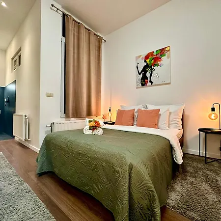 Luxury Suites Centrum By Rikas Hotels-2