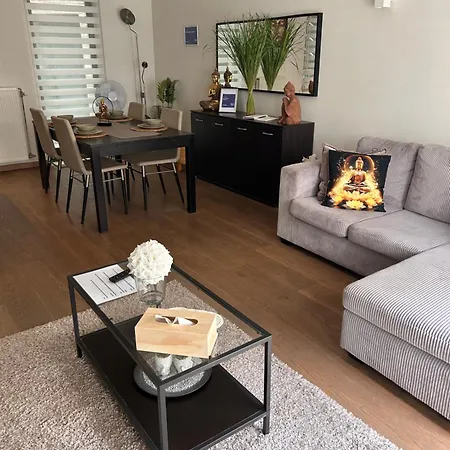 Bnb Antwerp Centrum-2