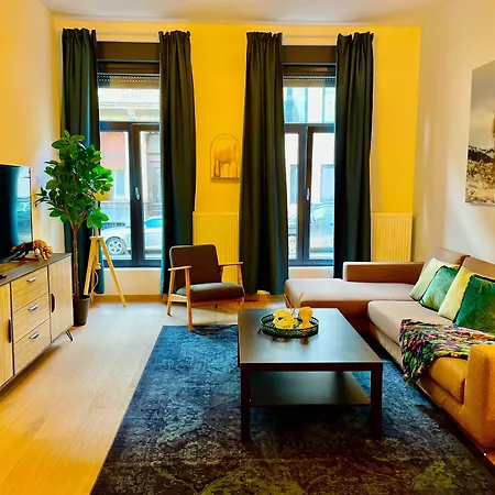Oneluxstay Near Fashion District-2