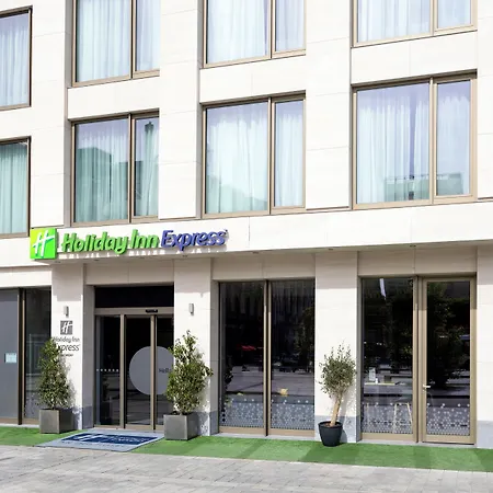 Holiday Inn Express Antwerp - City Centre By Ihg-2