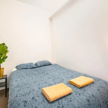 Antwerp Central Apartment For 7-3