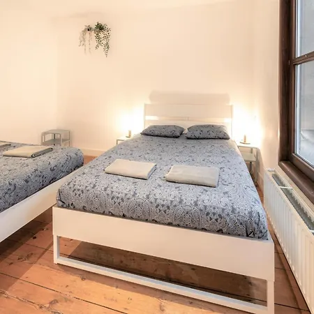 Deluxe Capital Street Stay For 12-2