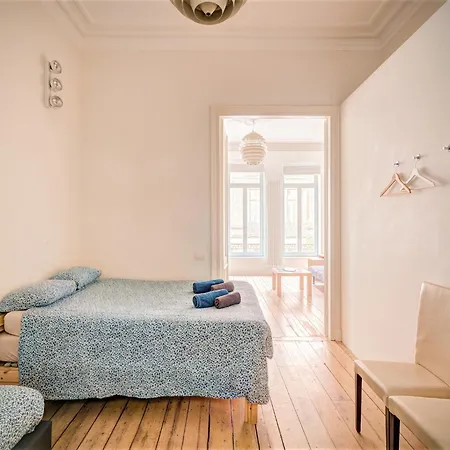 2-Bedroom Apartment In Antwerp Centre-2