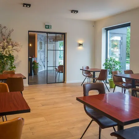 Hotel Huron-2