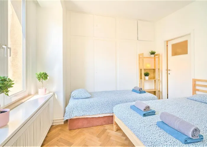 Balcony Apartment In Central Antwerpen