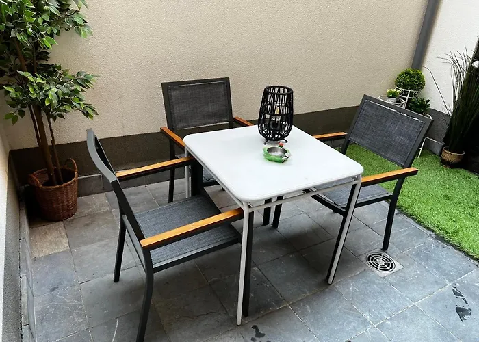 Modern Cozy Studio With Backyard Anversa