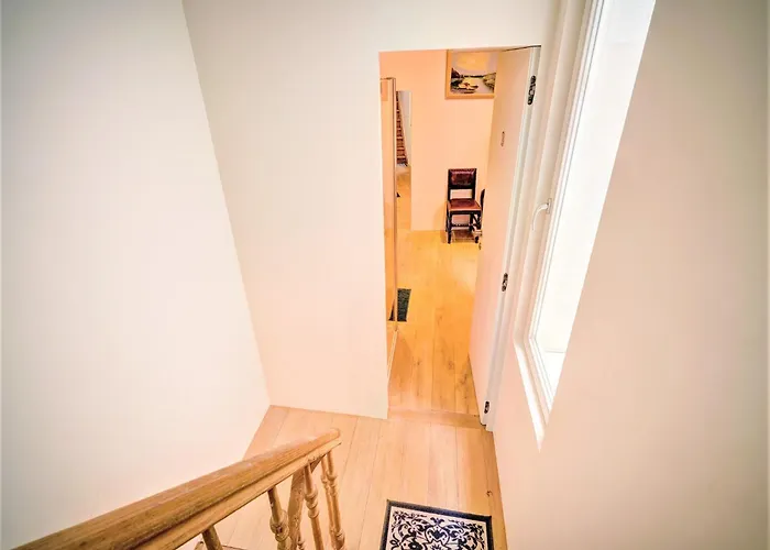 2-Bedroom Apartment In Antwerp Centre admite animales